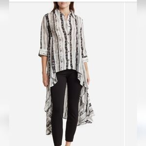 High-Low Striped Button-Front Tunic / Color Green Stripe